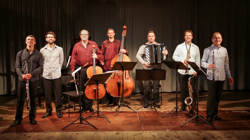 ensemble_pre-art 800 ensemble_pre-art 800